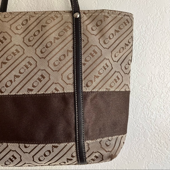 COACH Lozenge Tote Shoulder Bag Medium with Zipper Closure - Picture 9 of 16